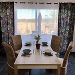 3 Ch Climatisee Avec Piscine & Jacuzzi, Parking Prive, Centre A Pied Villa *